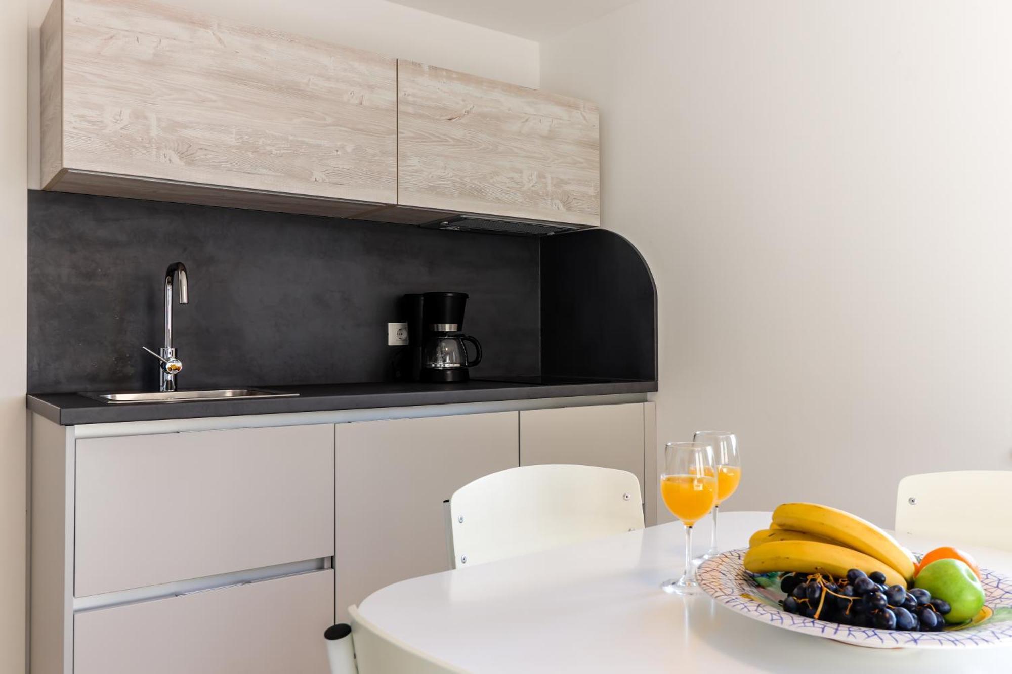 Casanova Apartments - Viewpoint Vrsar Εξωτερικό φωτογραφία