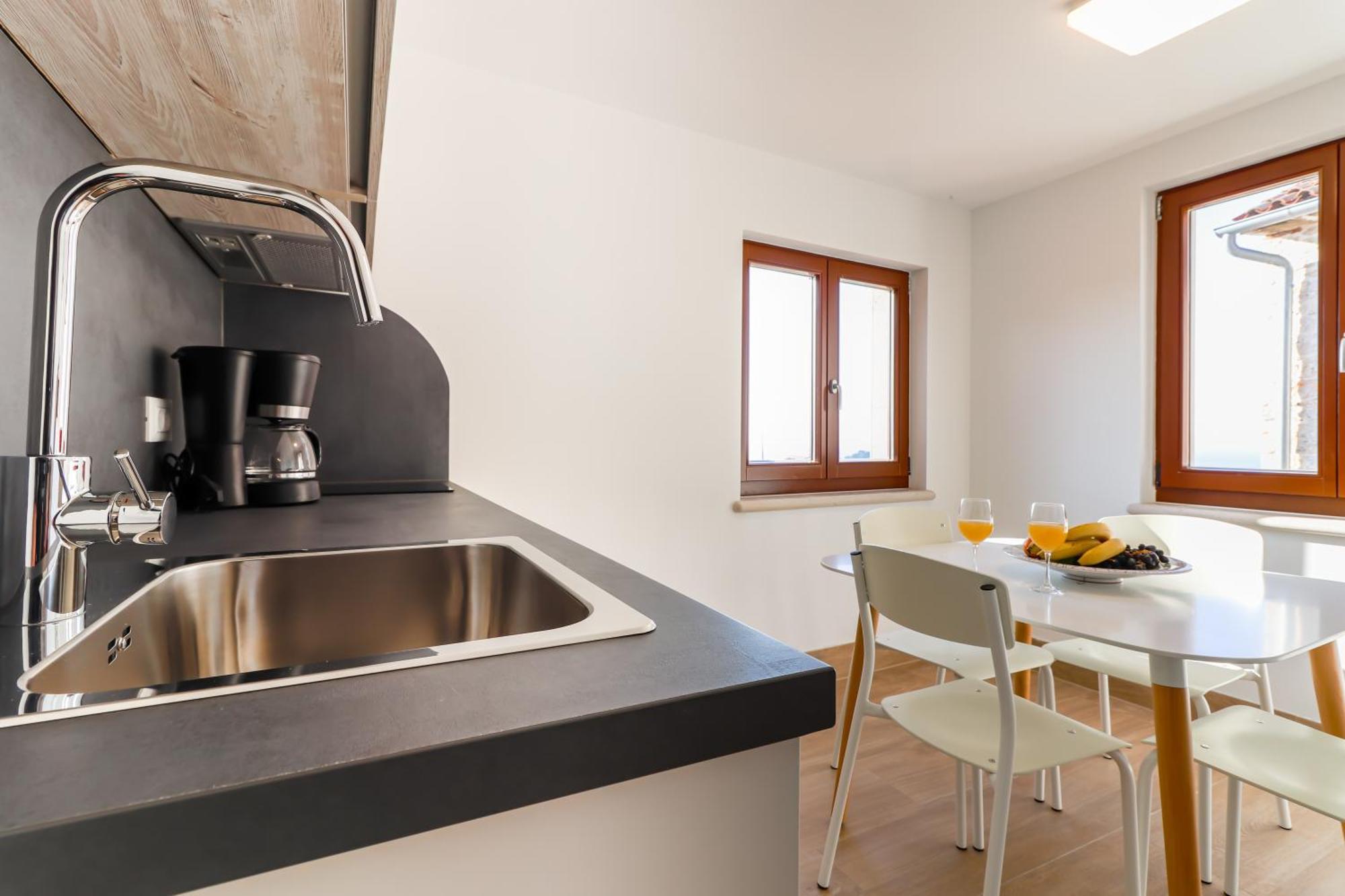 Casanova Apartments - Viewpoint Vrsar Εξωτερικό φωτογραφία